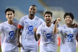 Nam Định vắng Thanh Hào ở vòng 21 V-League.