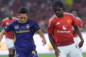 Man United thua sốc tuyển All Stars ASEAN.