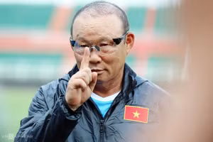 HLV Park Hang-seo nhận mức lương rất lớn nếu nhận lời dẫn dắt tuyển Malaysia.