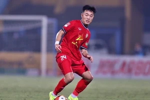 Lương Xuân Trường giúp Hà Tĩnh trụ hạng V-League.