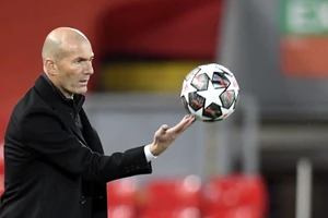 HLV Zidane được cho là có cơ hội dẫn dắt Man United.