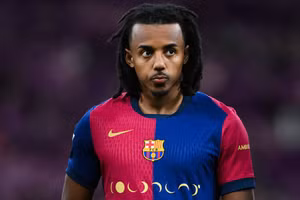  Jules Kounde rộng cửa gia nhập Chelsea.