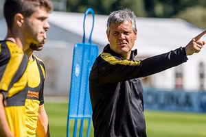 HLV Philippines quyết hạ Việt Nam trên sân nhà.