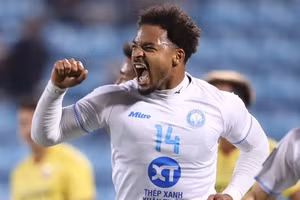 Xuân Son được kỳ vọng sẽ sớm trở lại thi đấu.