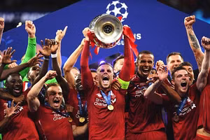 Liverpool nhận thưởng khủng sau chức vô địch Ngoại hạng Anh 2024/25.