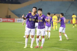 Tuấn Hải quyết thắng Nam Định ở vòng 21 V-League.