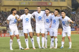 Nam Định FC quyết thắng Shan United ở Cúp C1 Đông Nam Á