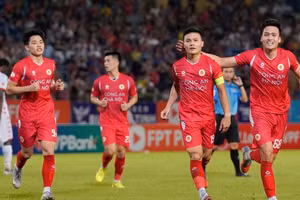 Tuyển Việt Nam mất cặp ngôi sao ở trận gặp Nepal