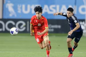 Trần Gia Bảo để lại ấn tượng đẹp ở U17 châu Á.