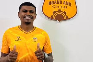 Fraga tạm rời Hoàng Anh Gia Lai vì lý do cá nhân.