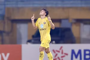  Ngọc Mỹ của Thanh Hóa lỡ hẹn với U22 Việt Nam vì chấn thương.