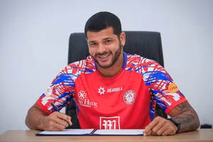 Patryck Ferreira gia nhập CLB TPHCM.