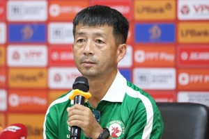Trợ lý Trần Hùng Cường thừa nhận Bình Định nguy cơ lớn phải xuống hạng.