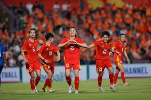 Tuyển nữ Việt Nam bỏ xa Thái Lan trên bảng xếp hạng FIFA.