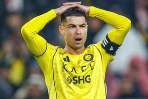 C.Ronaldo bị chỉ trích vì thái độ kênh kiệu