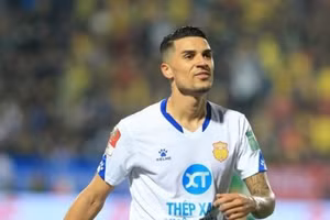 Hendrio thất nghiệp khi chia tay Nam Định FC.