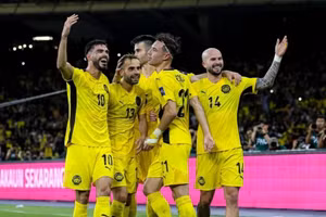 Tuyển Malaysia nhận nhiều lời khen sau trận thắng Việt Nam.