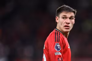 Juventus chốt giá mua tiền vệ thất sủng của Man United