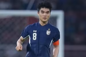 Peeradon không tham dự trận giao hữu với Man United.