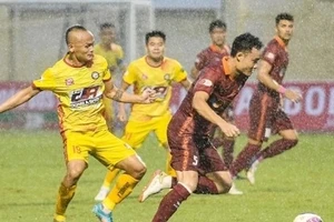 Thanh Hóa bất phân thắng bại Bình Định ở vòng 24 V-League.