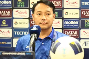 HLV Vũ Hồng Việt hài lòng với chiến thắng trước Lee Man FC.