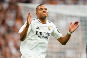 Kylian Mbappe chính thức kiện PSG ra tòa.