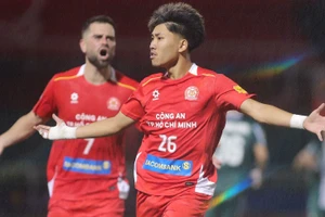 Truyền thông Đông Nam Á khen ngợi sao Việt kiều