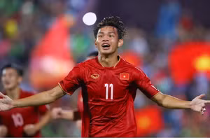 Vĩ Hào sẽ trở lại thi đấu trong hơn một tháng tới.