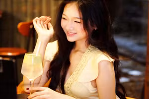 Vẻ đẹp mộng mơ của bạn gái tin đồn thủ môn Trần Trung Kiên