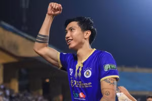 CLB Công an Hà Nội dự kiến gia hạn hợp đồng với Đoàn Văn Hậu.