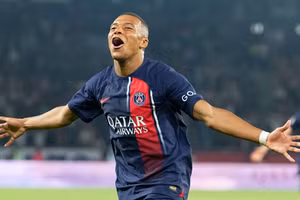 Mbappe thắng kiện đội bóng cũ PSG.