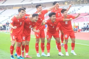 U23 Việt Nam so tài U23 Indonesia ở chung kết U23 Đông Nam Á.