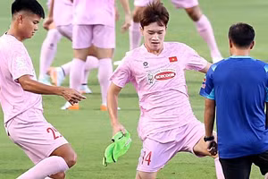 Tuyển Việt Nam tích cực chuẩn bị cho giải Tam hùng.