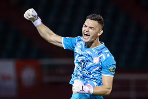 Patrik Lê Giang đang nỗ lực nhập tịch Việt Nam.