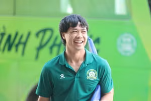 Công Phượng chưa thể thi đấu ở giải hạng Nhất vì chấn thương.