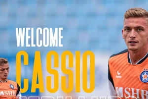 Cassio Fernando Scheid gia nhập V-League.