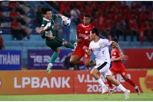 Thông tin về sức khỏe của thủ môn Bùi Tiến Dũng hậu phẫu thuật