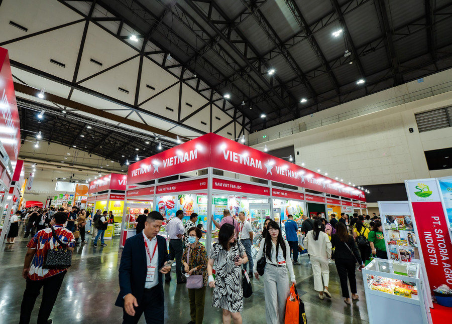 Thaifex Asia 2025 là Hội chợ F&B hàng đầu châu Á mà Vinamilk đã tham gia gần 20 năm qua. 3-vnm-thaifex-01b.jpg