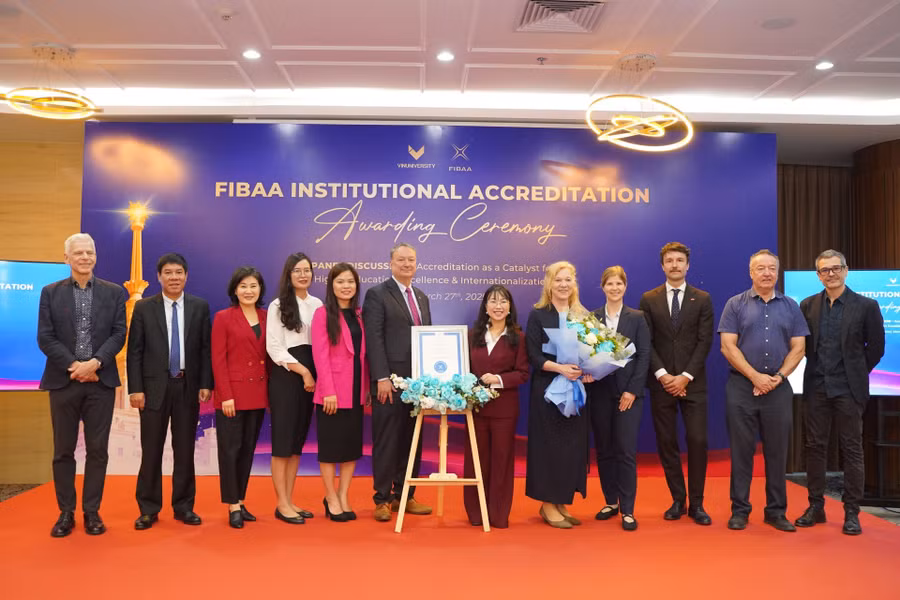 Trường Đại học VinUni chính thức nhận Dấu Chất lượng FIBAA từ Ủy ban Kiểm định và Chứng nhận FIBAA