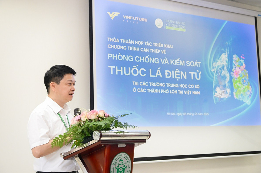 GS.TS. Hoàng Văn Minh, Hiệu trưởng Trường Đại học Y tế Công cộng bày tỏ kỳ vọng về những tác động tích cực mà dự án sẽ mang lại. anh-2-vg.jpg