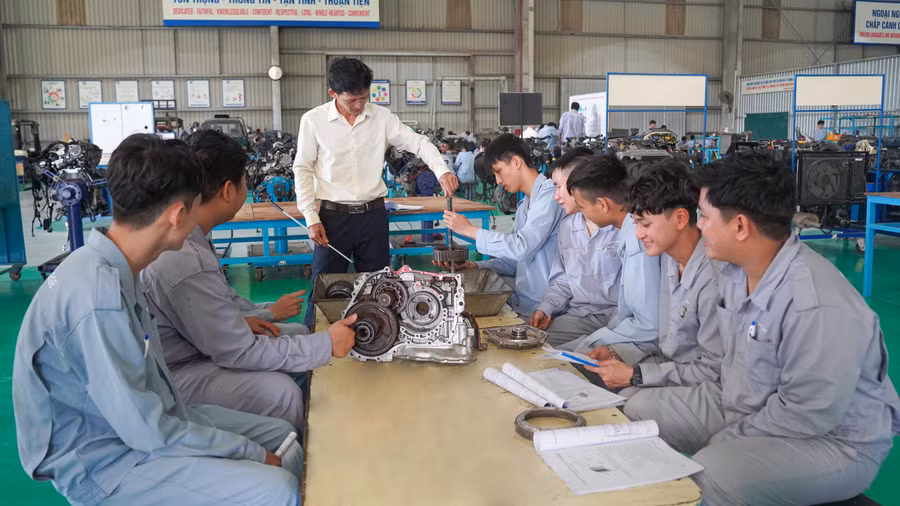 1 THACO Cơ cấu chương trình đào tạo với giờ thực hành chiếm 70.jpg