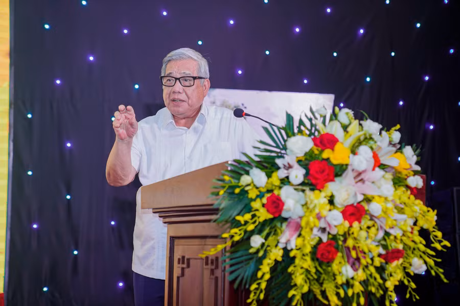 Ảnh 3.GS.TSKH Vũ Minh Giang TT-min.JPG