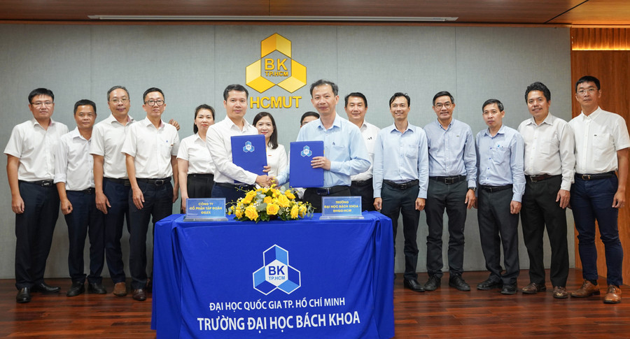 Ông Nguyễn Trọng Trung, Phó tổng Giám đốc Tập đoàn GELEX ký kết Thỏa thuận hợp tác với Lãnh đạo trường Đại học Bách khoa - Đại học Quốc gia TPHCM anh-2-glex.jpg