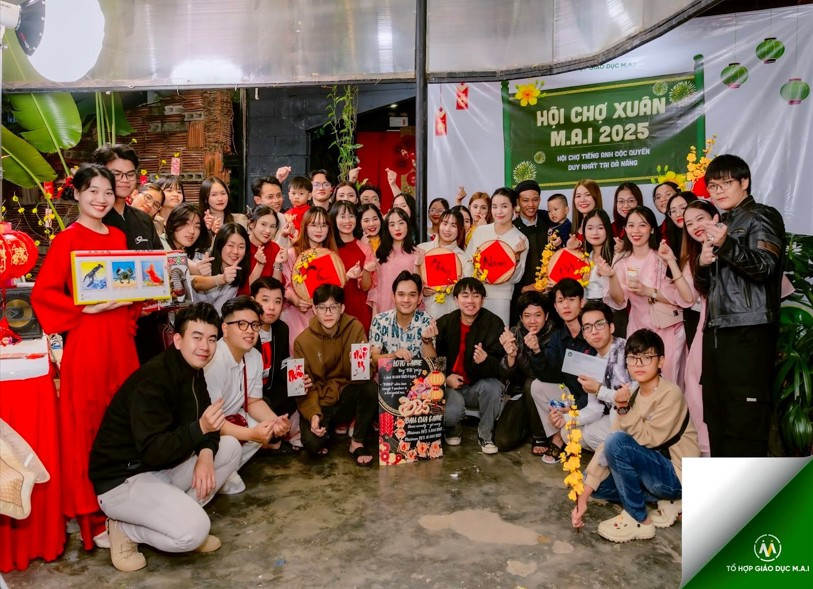 'Độc lạ' Hội Chợ Xuân Tiếng Anh M.A.I 2025: Ngày Hội Văn hóa và Kết nối