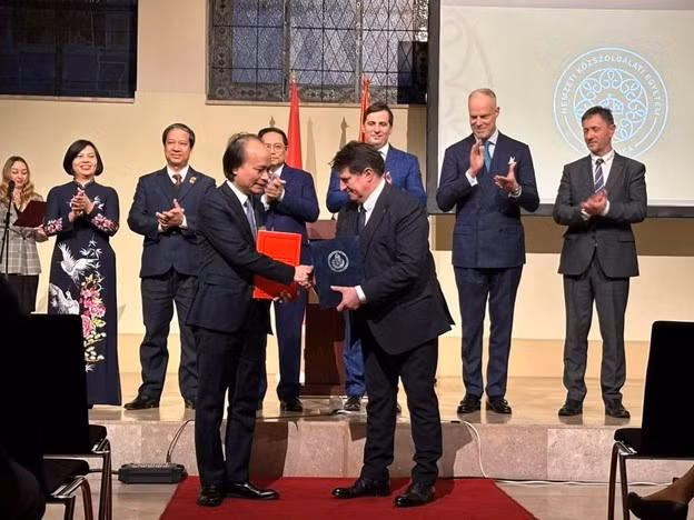 Picture3 BÀI 1 NL.jpg