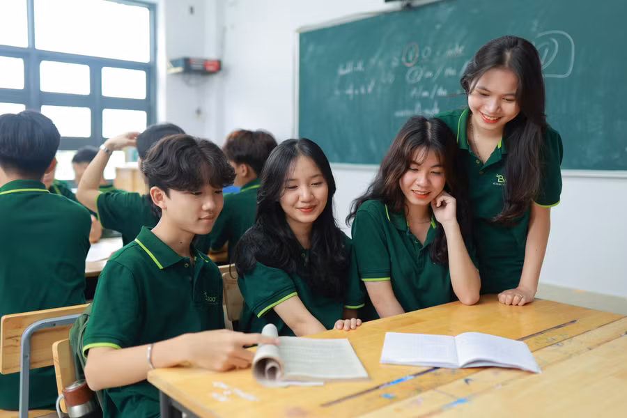 Học sinh Bamboo tích cực trong học tập