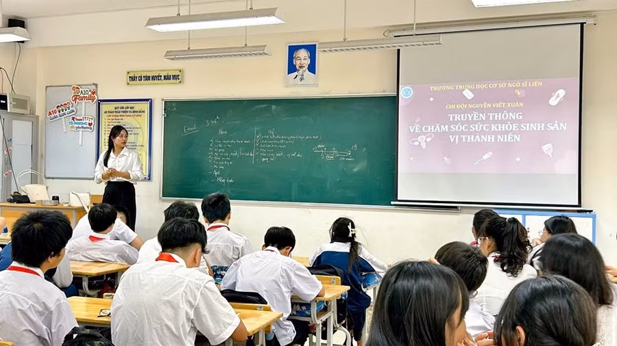 Đẩy mạnh tổ chức tuyên truyền sức khỏe sinh sản vị thành niên cho học sinh 