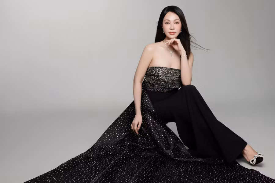 'The Vocalist' Uyên Linh mang gì tới đại tiệc âm nhạc ở Thành phố Thiên niên kỷ?