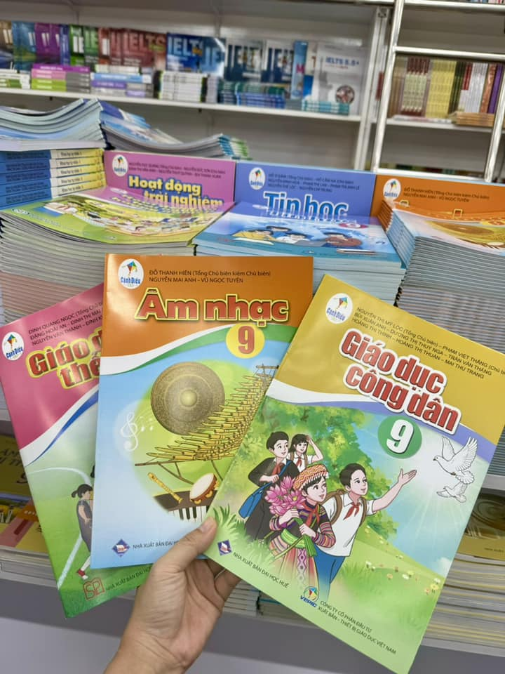SGK Cánh Diều bày bán tại Nhà sách Vạn Trí (Quy Nhơn) a2-cd.png