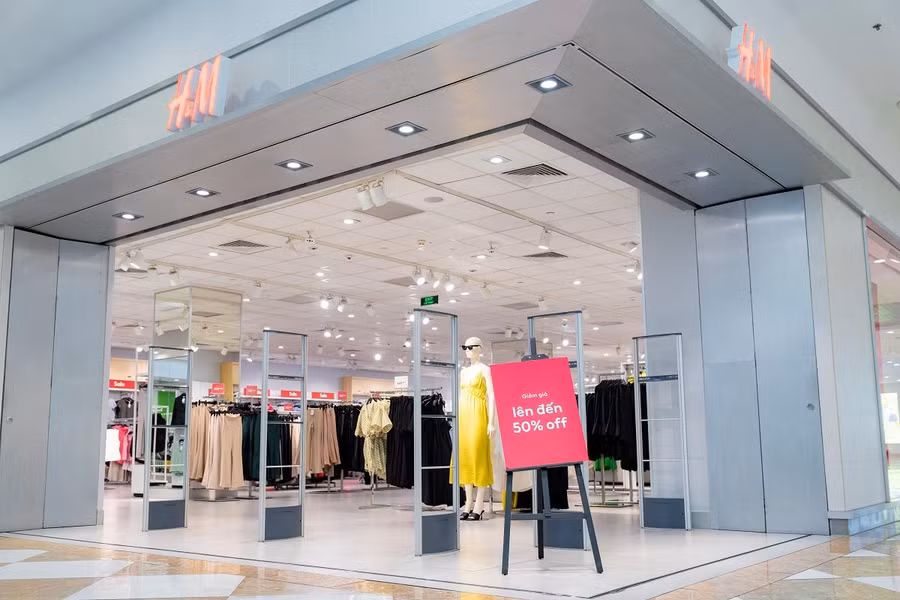 VG 3 Vincom Red Sale 2024_anh 3.jpg